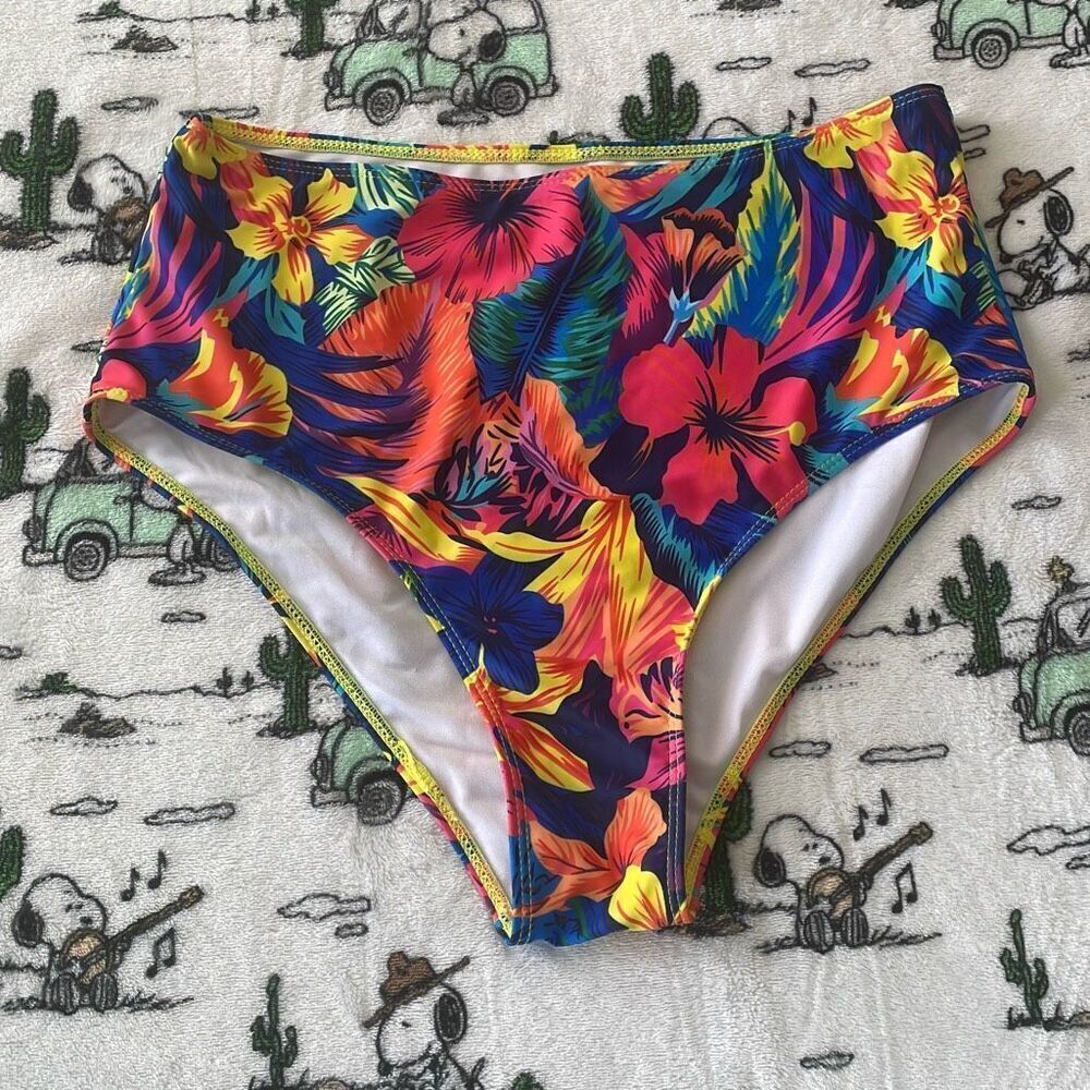 Tropical floral hibiscus flower Hawaiian print high waisted bikini bottom 1XL